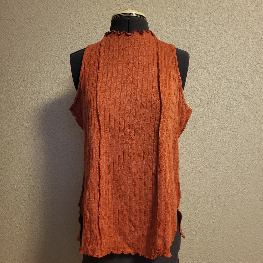 NWT Maurices Dusty Orange Knit Mock Neck Tank Top Size Medium